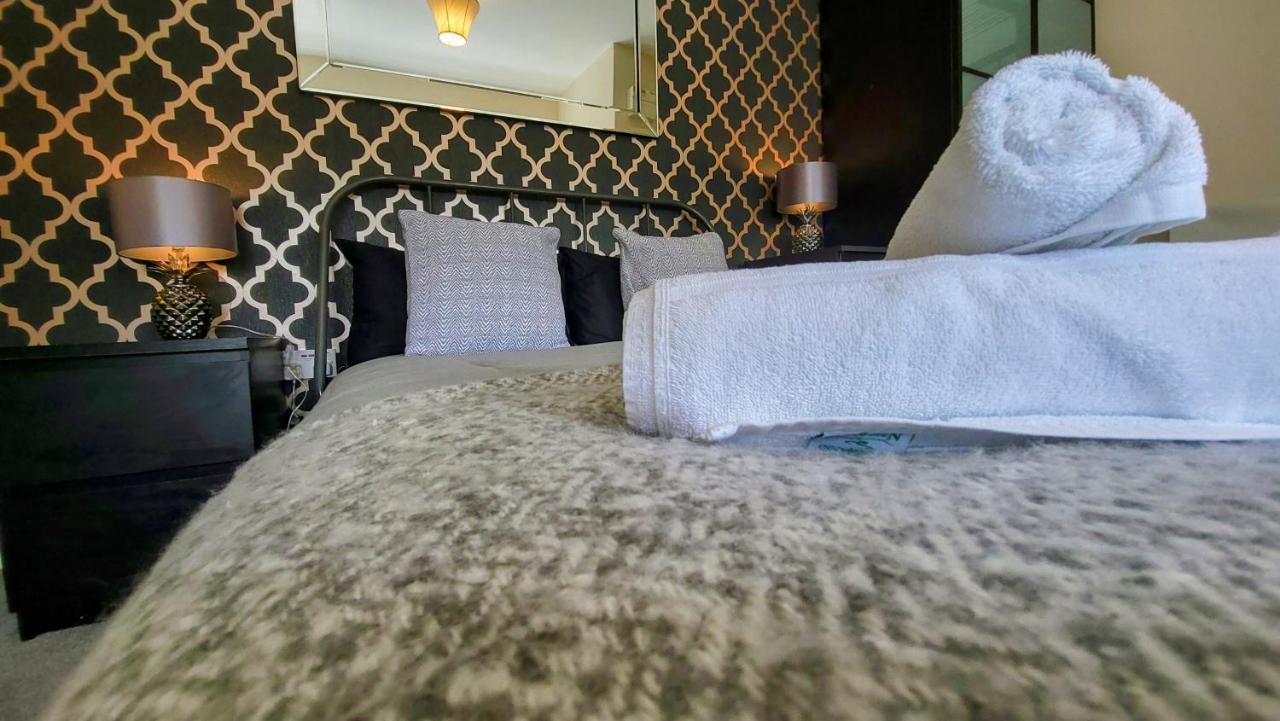 Apartment To De-list