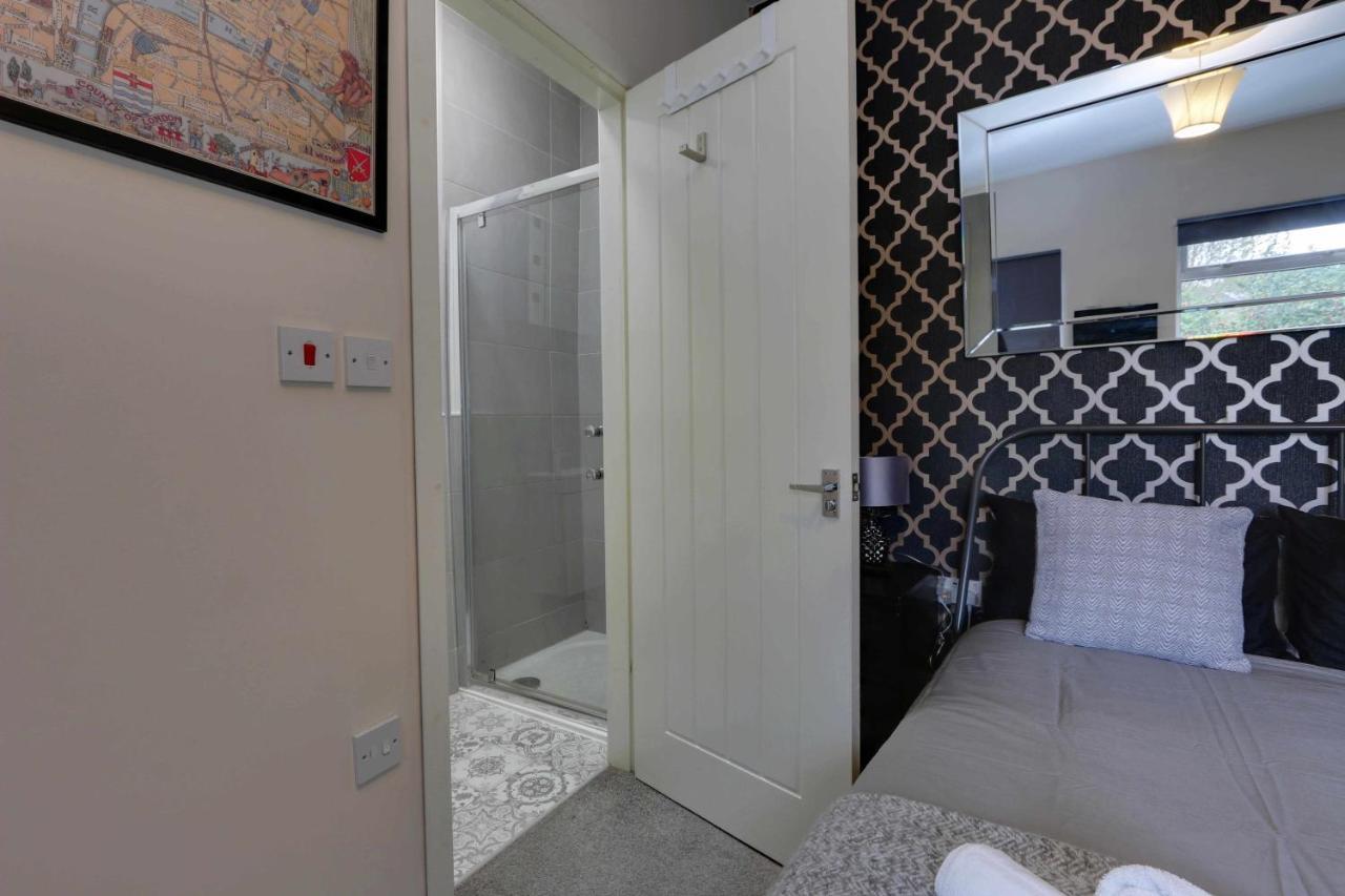Apartment To De-list